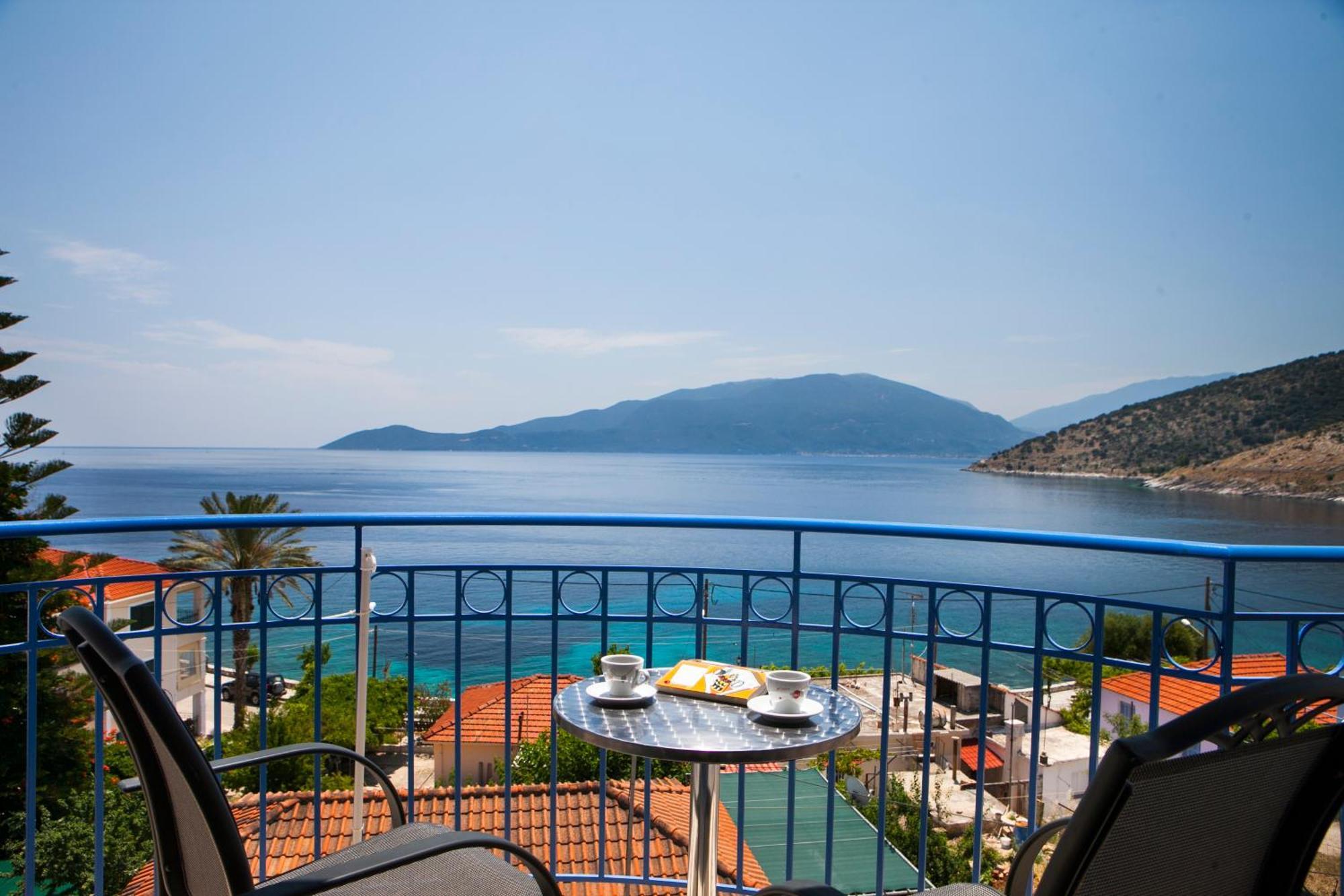 Olive Bay Hotel Agia Efimia ภายนอก รูปภาพ